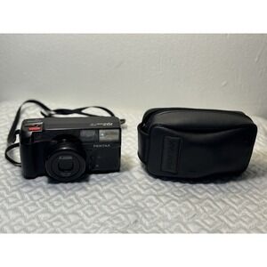 Pentax IQZoom 70 35mm Film Camera 35-70mm Macro Lens AF Point & Shoot w/ Case
